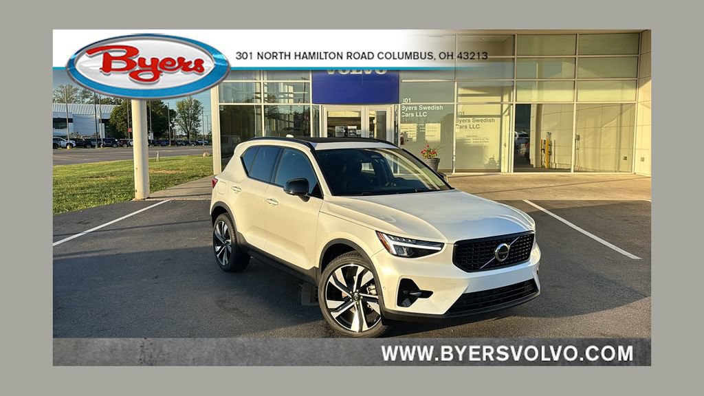 Used 2024 Volvo XC40 B5 Plus w/ Climate Package
