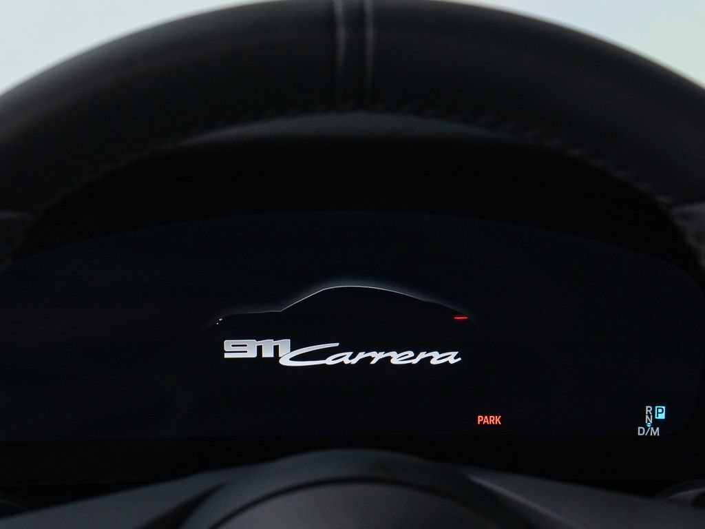Used 2025 Porsche 911 Carrera RWD image 34