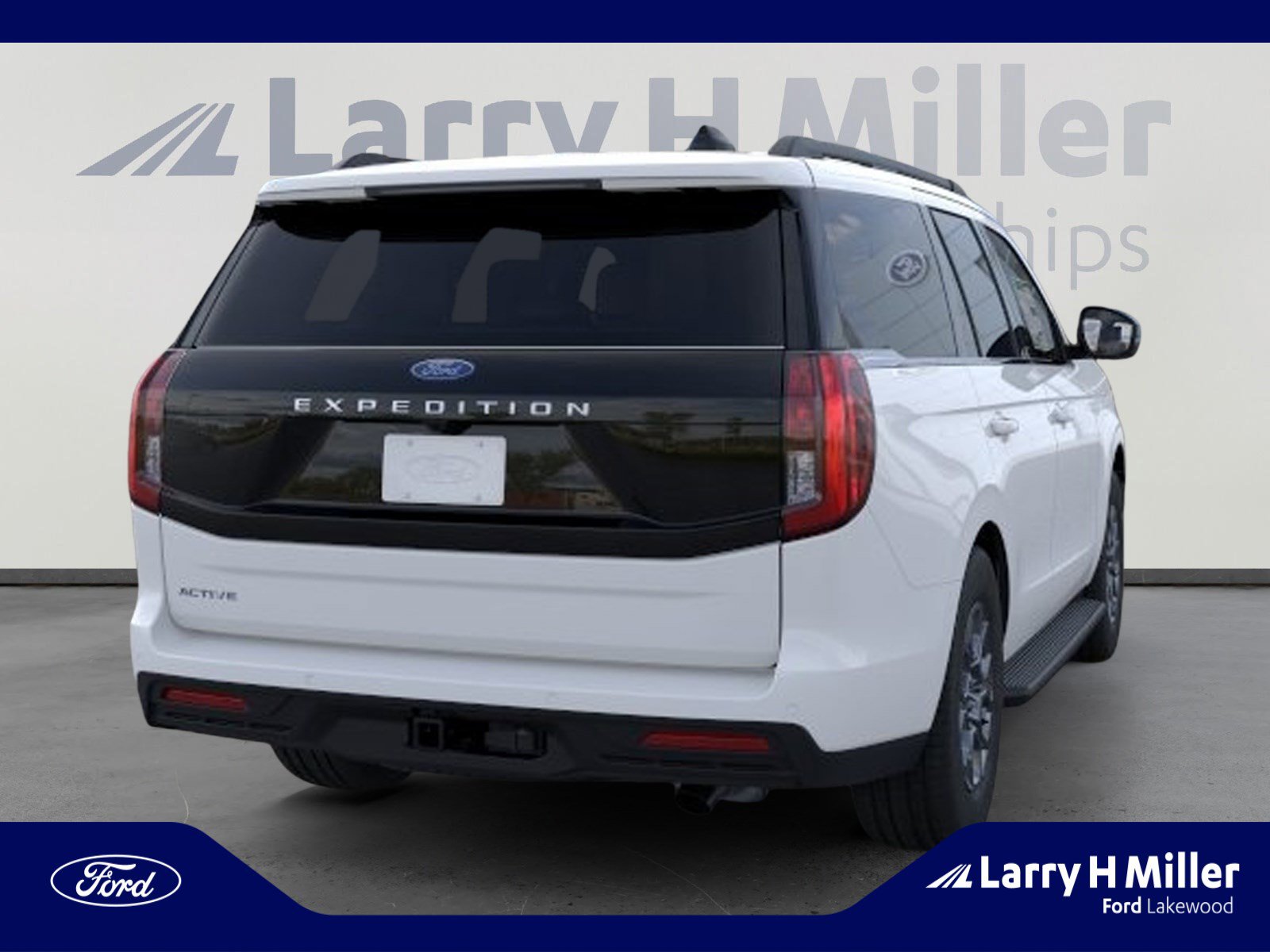 New 2026 Ford Expedition Active image 8