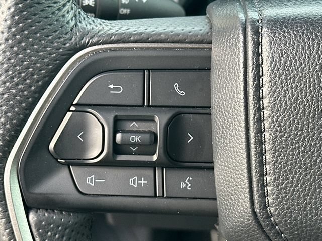 Used 2024 Toyota Tacoma Limited AWD/4WD image 22