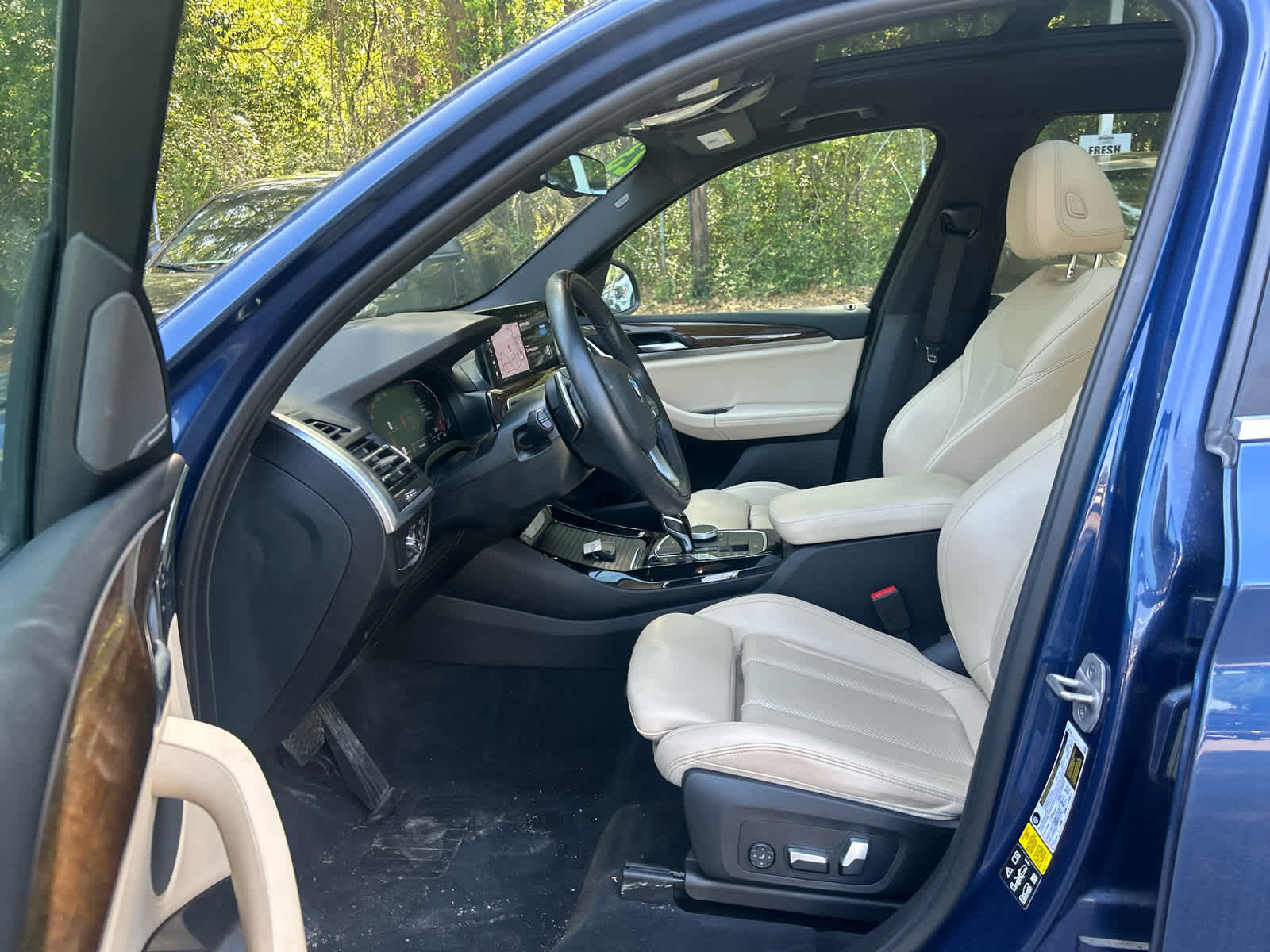 Used 2023 BMW X3 xDrive30i w/ Premium Package image 8