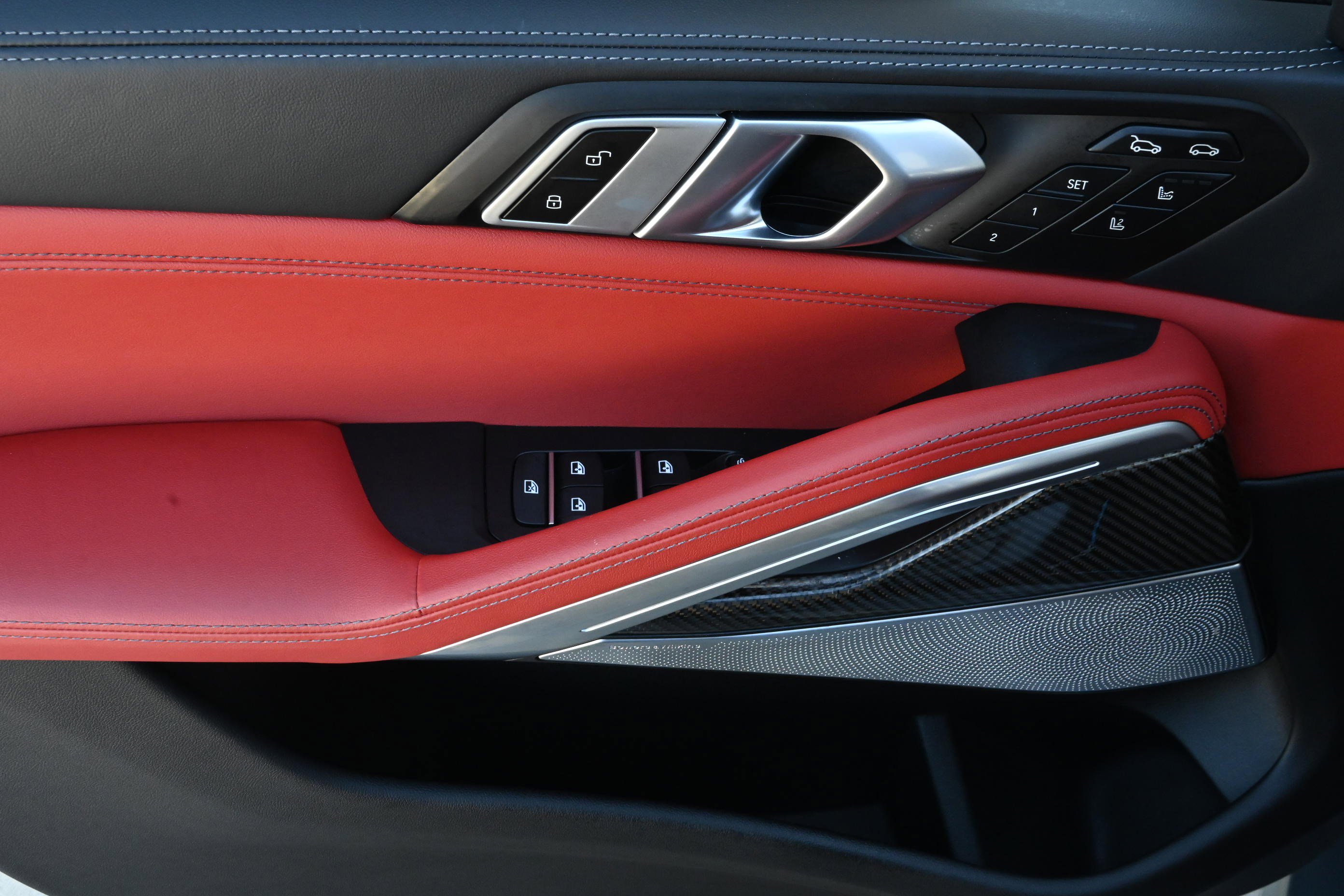 Used 2026 BMW X6 M Competition w/ Executive Package image 29