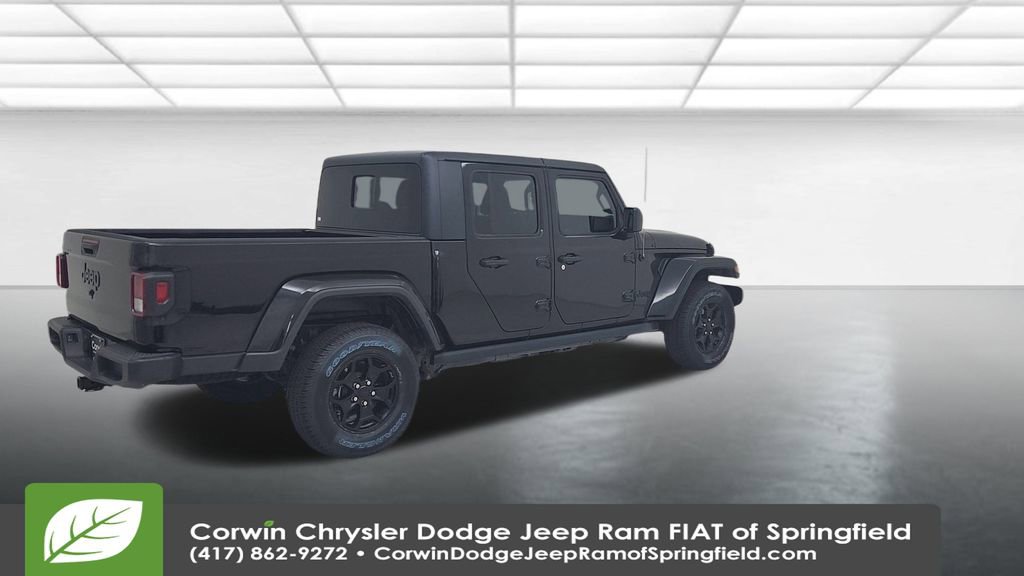 Certified 2021 Jeep Gladiator Willys image 16