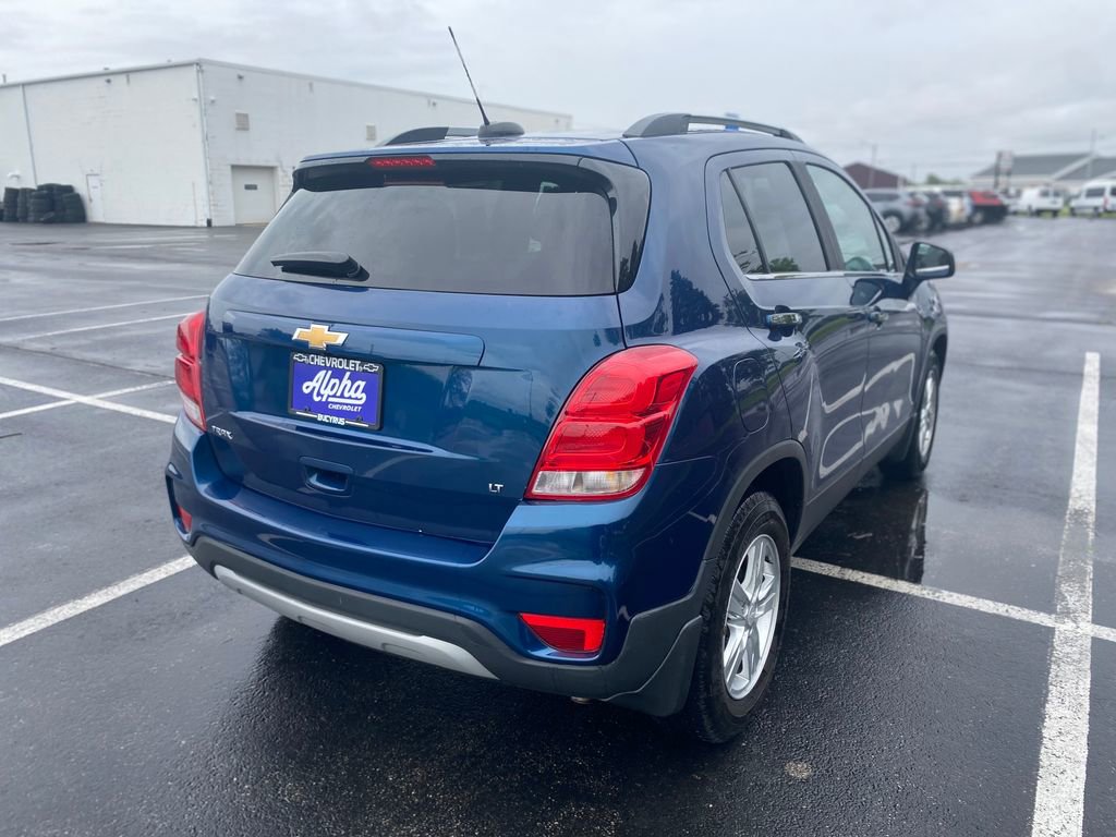Used 2020 Chevrolet Trax LT w/ LT Convenience Package FWD image 7