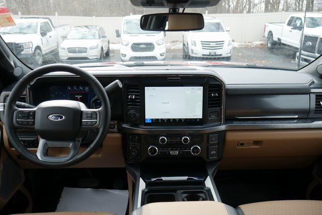 Used 2025 Ford F250 Lariat w/ Lariat Ultimate Package image 6