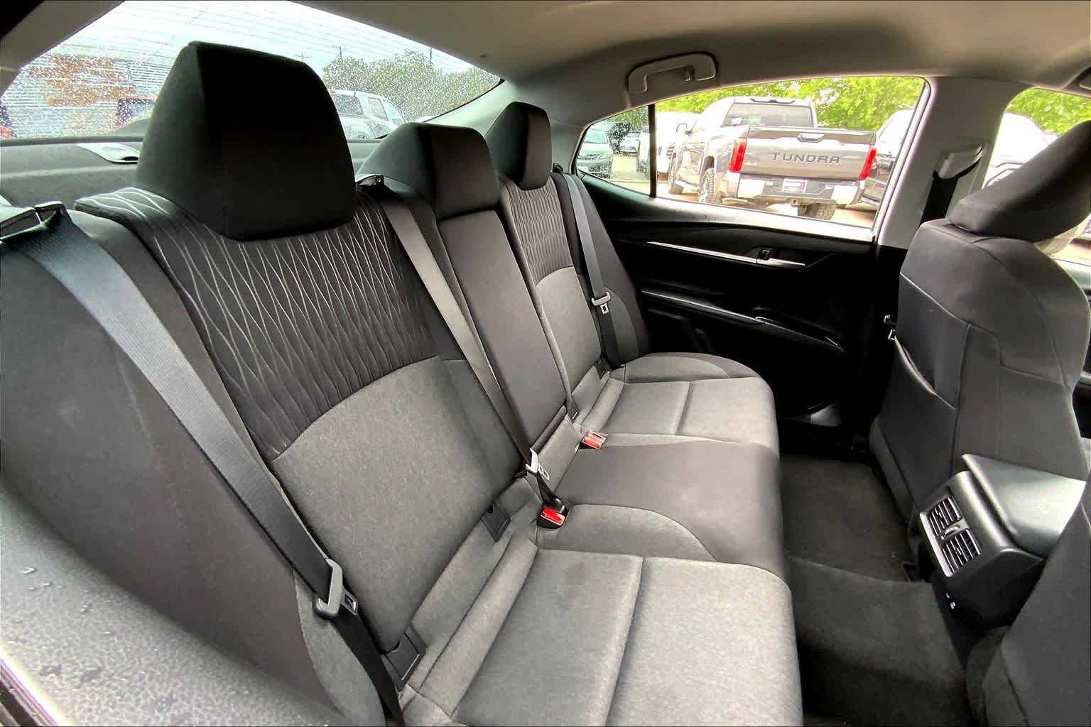Used 2025 Toyota Camry LE w/ Convenience Package FWD image 19