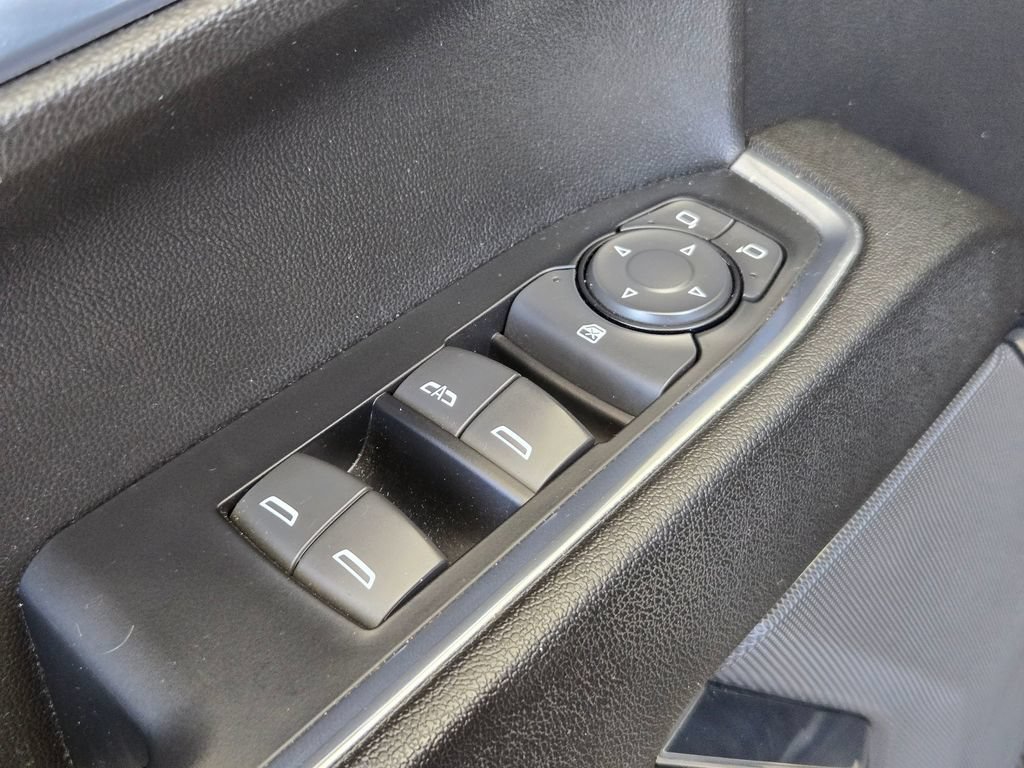 Used 2023 Chevrolet Silverado 1500 LT AWD/4WD image 12