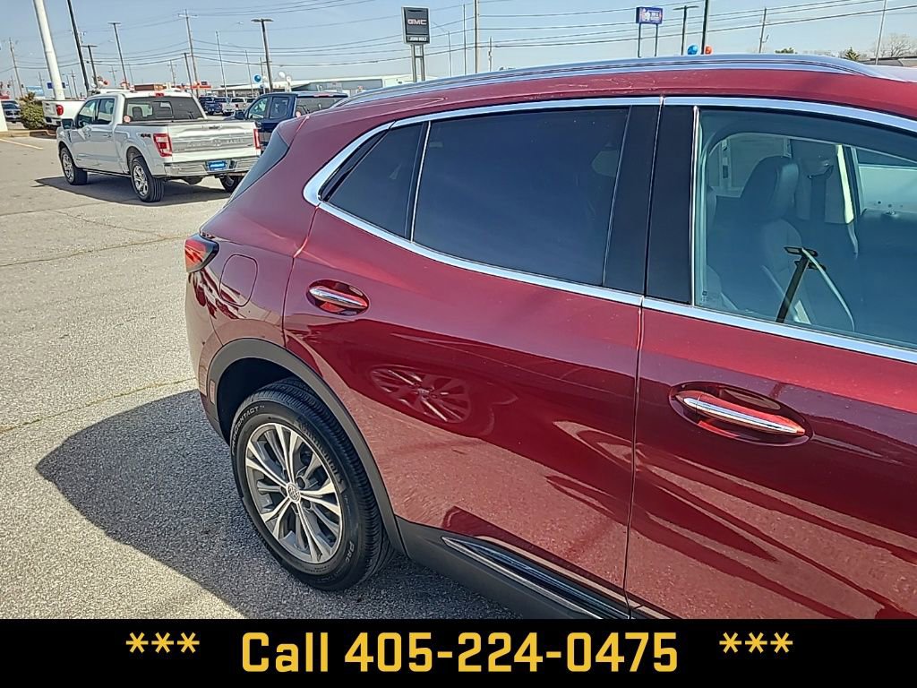 Used 2023 Buick Envision Preferred image 12