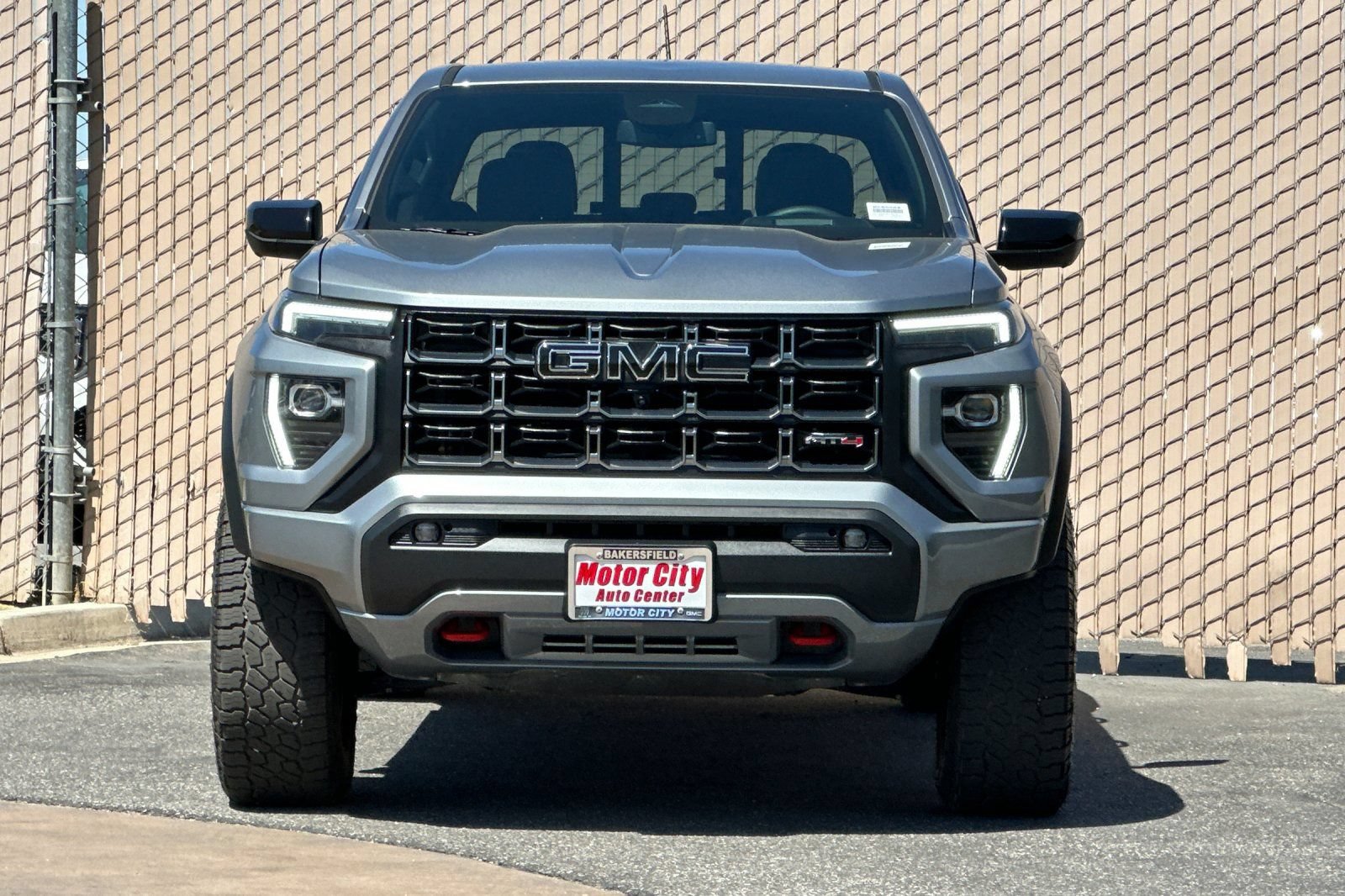 Used 2024 GMC Canyon AT4 w/ LPO, Off Road Lift Package AWD/4WD image 9