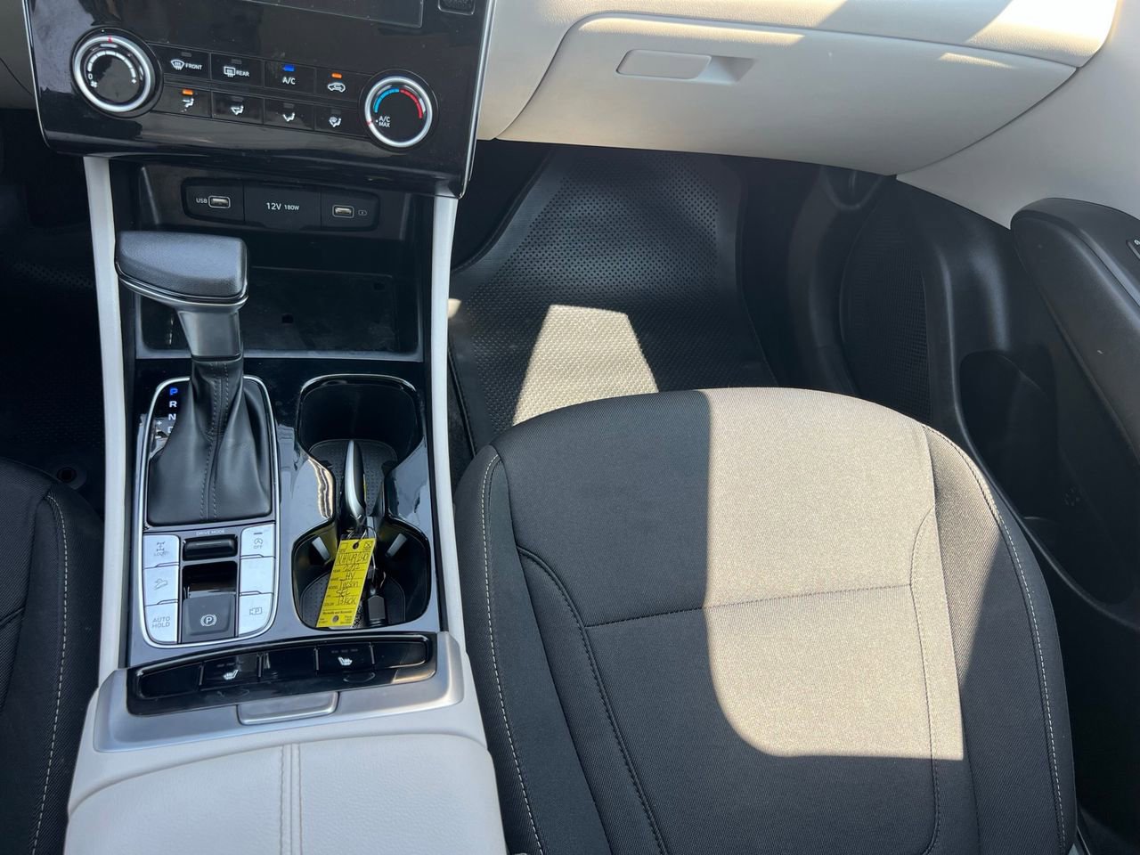 Used 2022 Hyundai Tucson SEL w/ Cargo Package image 32