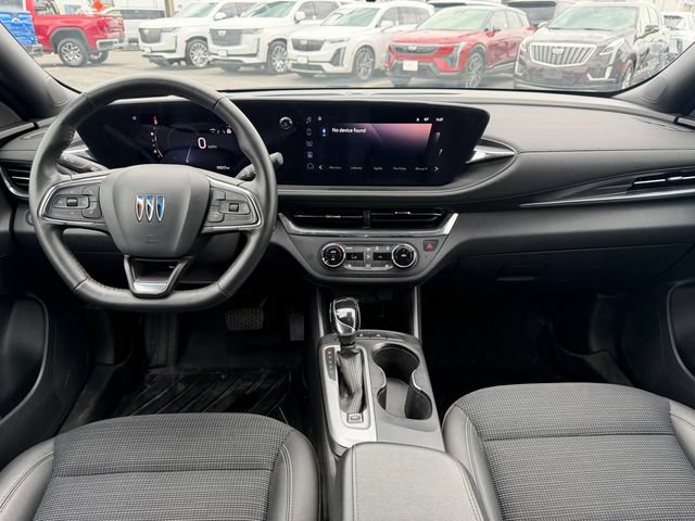 Used 2025 Buick Envista Preferred w/ Convenience I Package FWD image 11