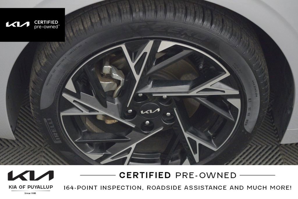 Certified 2025 Kia K5 GT-Line image 42