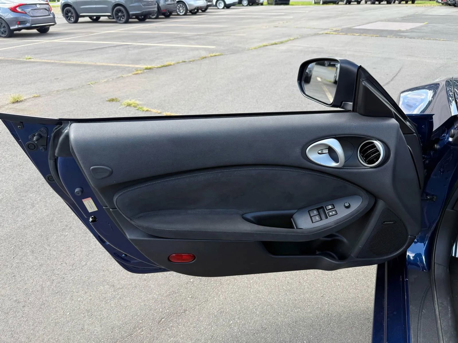 Used 2016 Nissan 370Z Touring Sport image 5