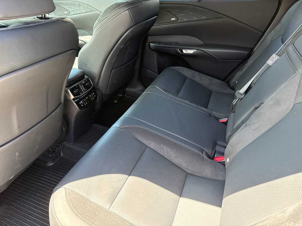 Used 2024 Lexus RX 350 w/ Convenience Package AWD/4WD image 18