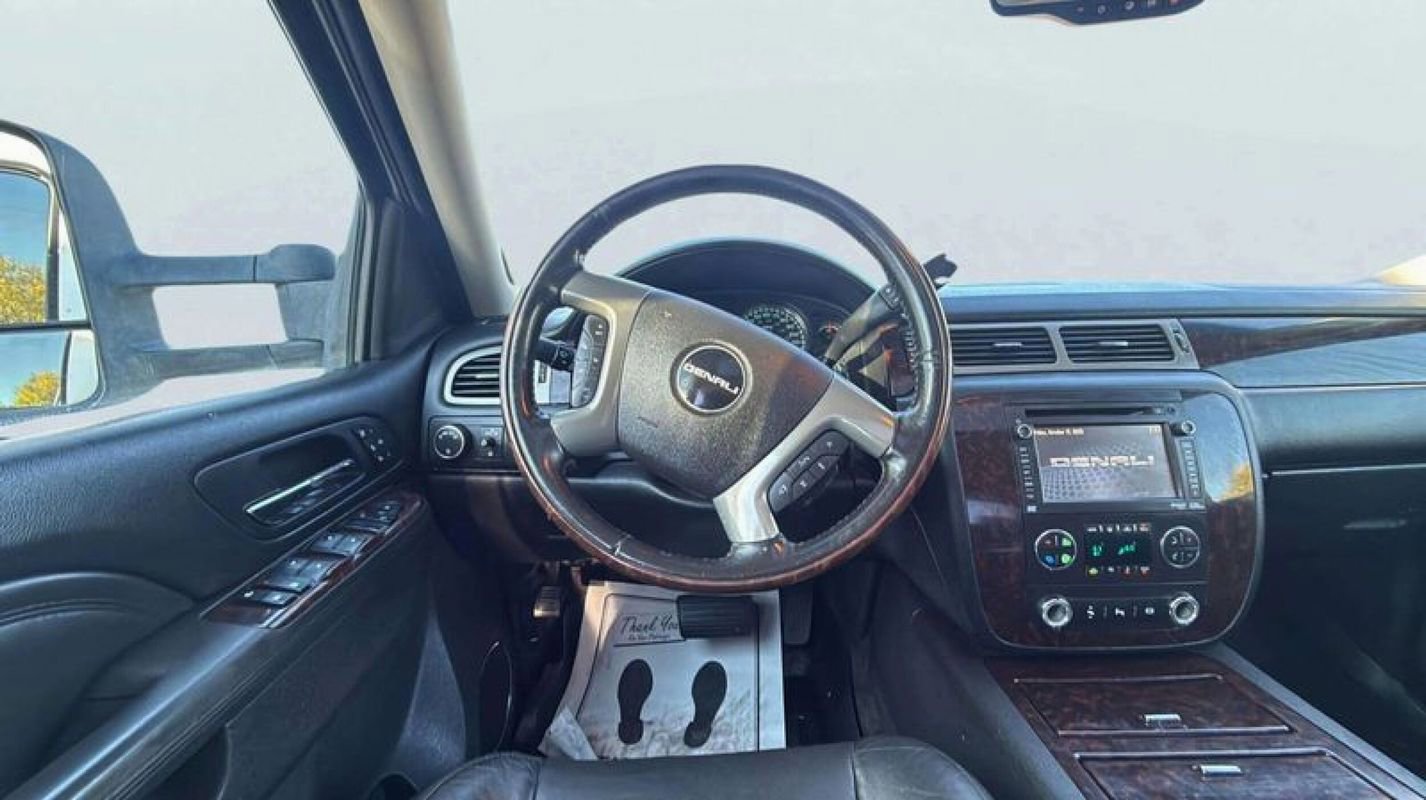 Used 2014 GMC Sierra 3500 Denali image 13