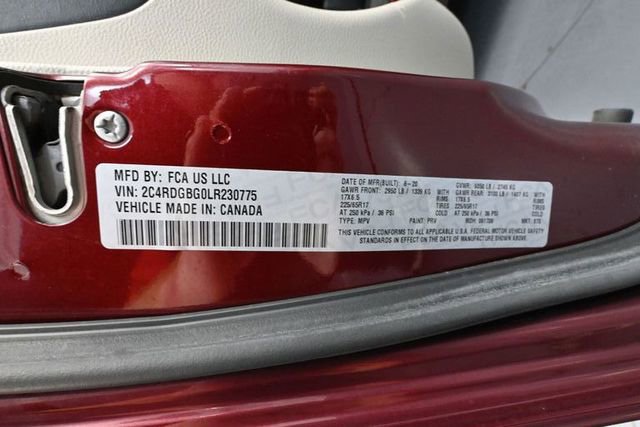 Used 2020 Dodge Grand Caravan SE w/ UConnect Hands-Free Group FWD image 43