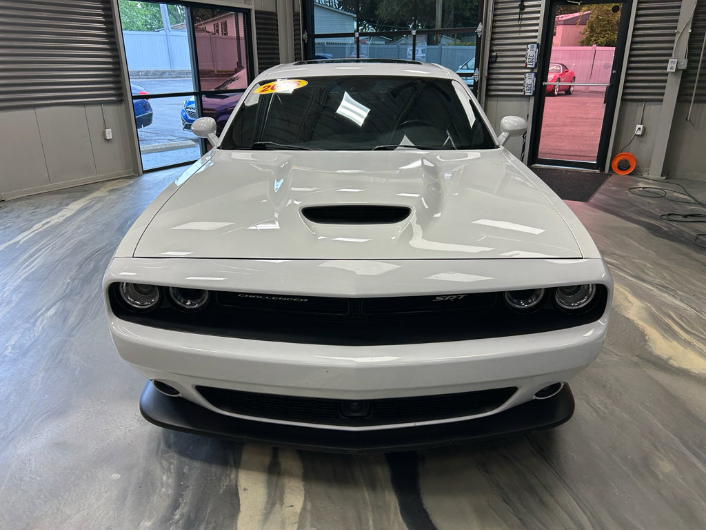 Used 2016 Dodge Challenger SRT w/ Technology Group RWD image 38