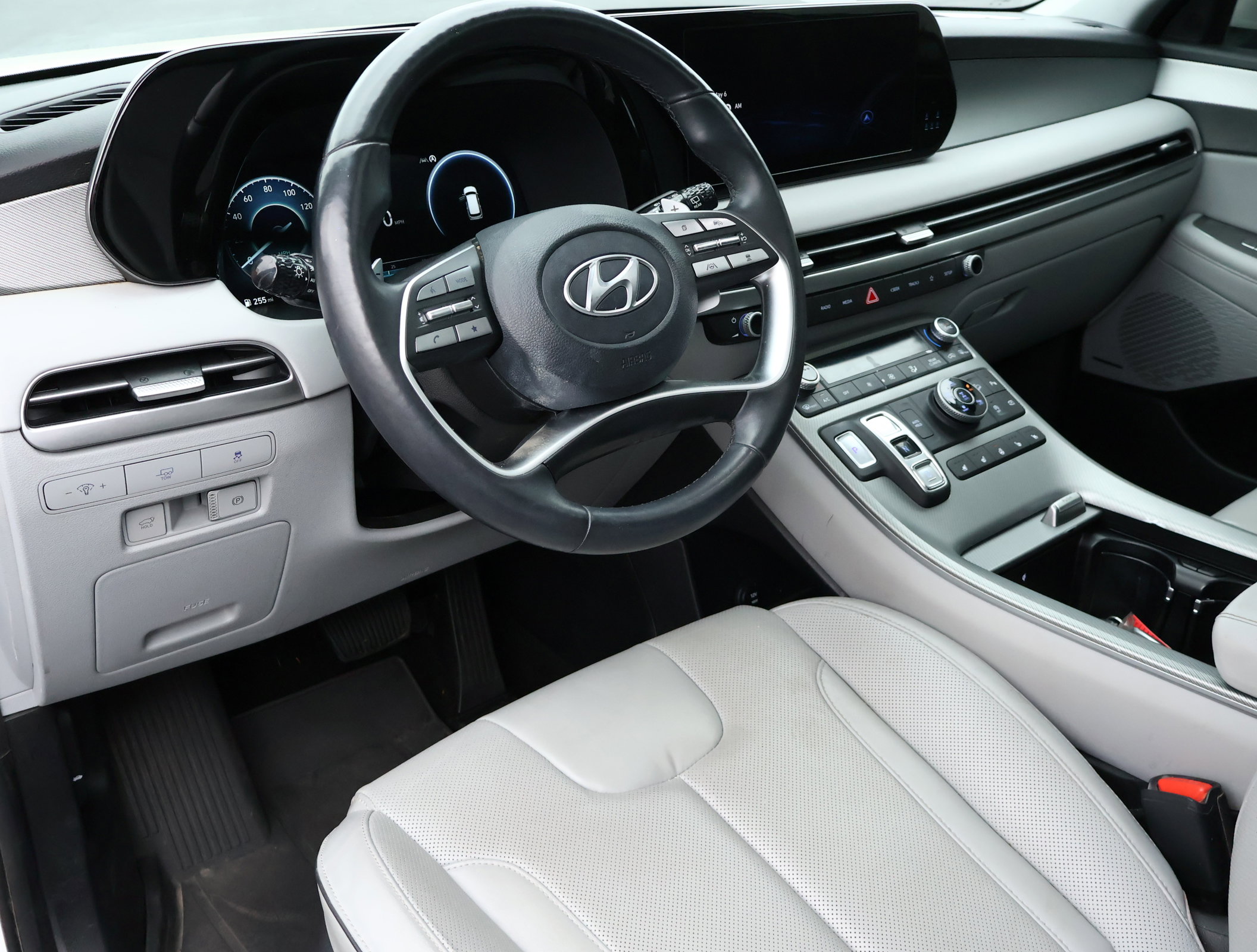 Used 2023 Hyundai Palisade SEL w/ Premium Package AWD/4WD image 3