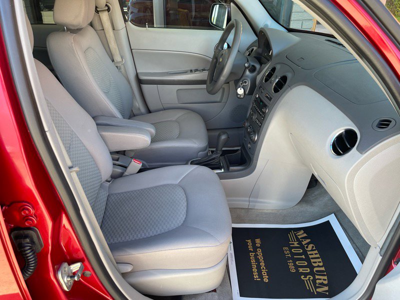 Used 2011 Chevrolet HHR LS image 38