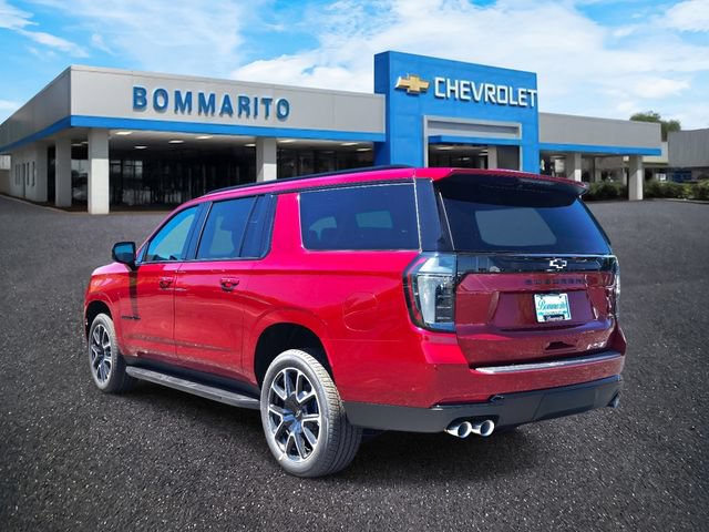 New 2026 Chevrolet Suburban RST w/ Comfort Package AWD/4WD image 3