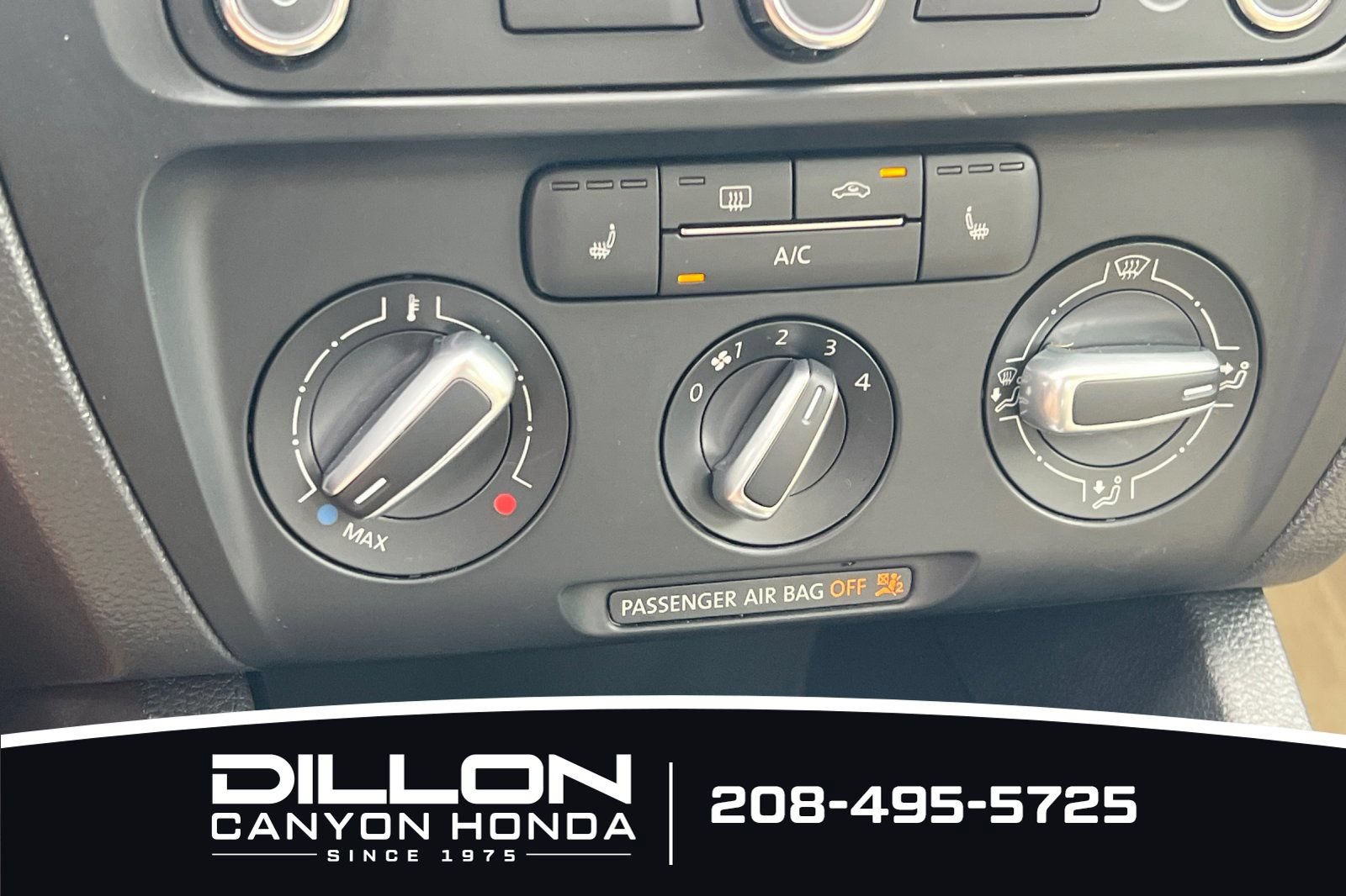 Used 2013 Volkswagen Jetta TDI FWD image 18