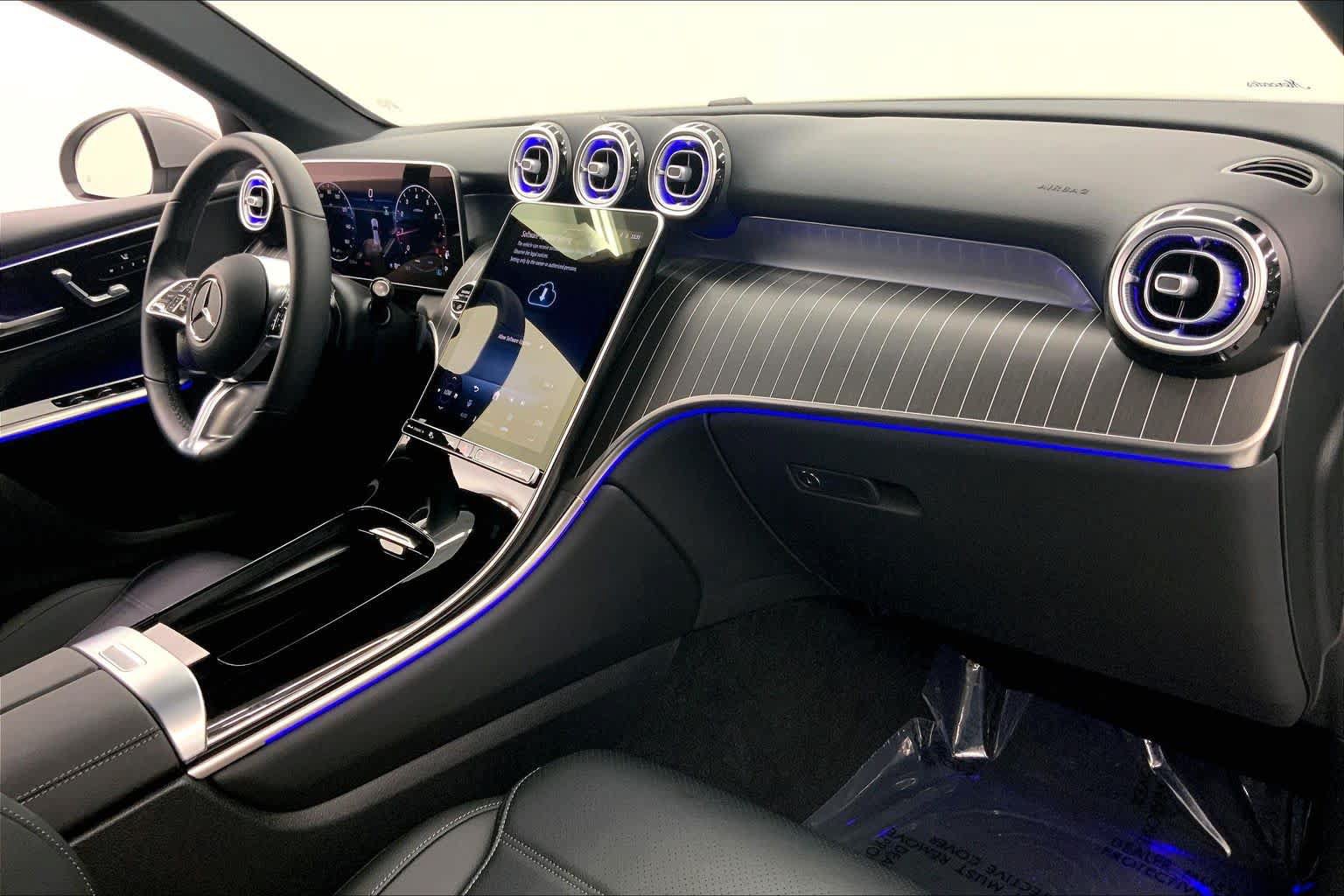 Used 2026 Mercedes-Benz GLC 300 image 10