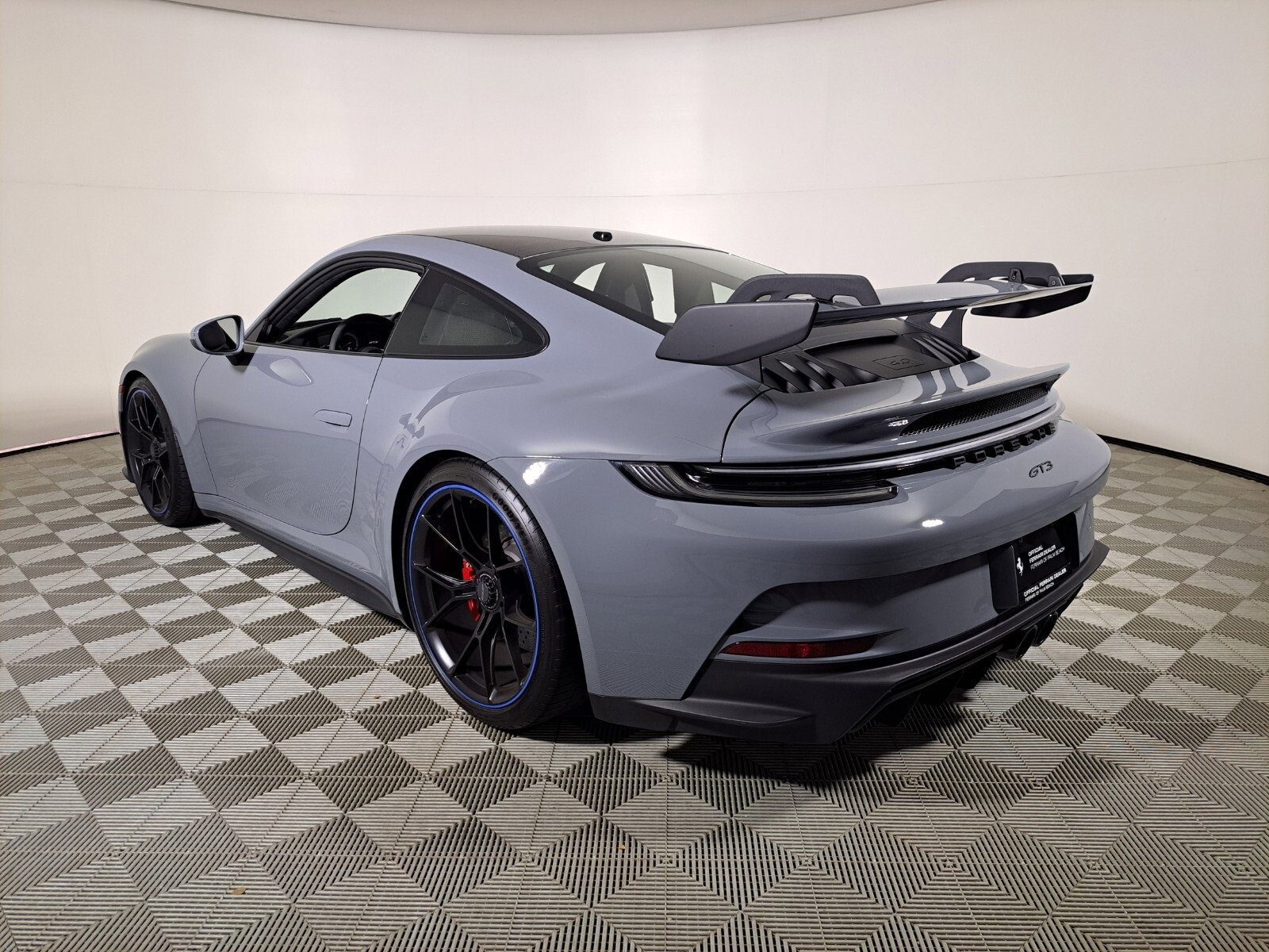 Used 2023 Porsche 911 GT3 image 6
