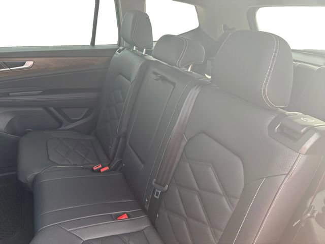 New 2026 Volkswagen Atlas SE image 13