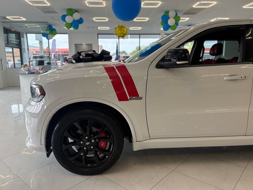 Used 2019 Dodge Durango R/T w/ Blacktop Package AWD/4WD image 6