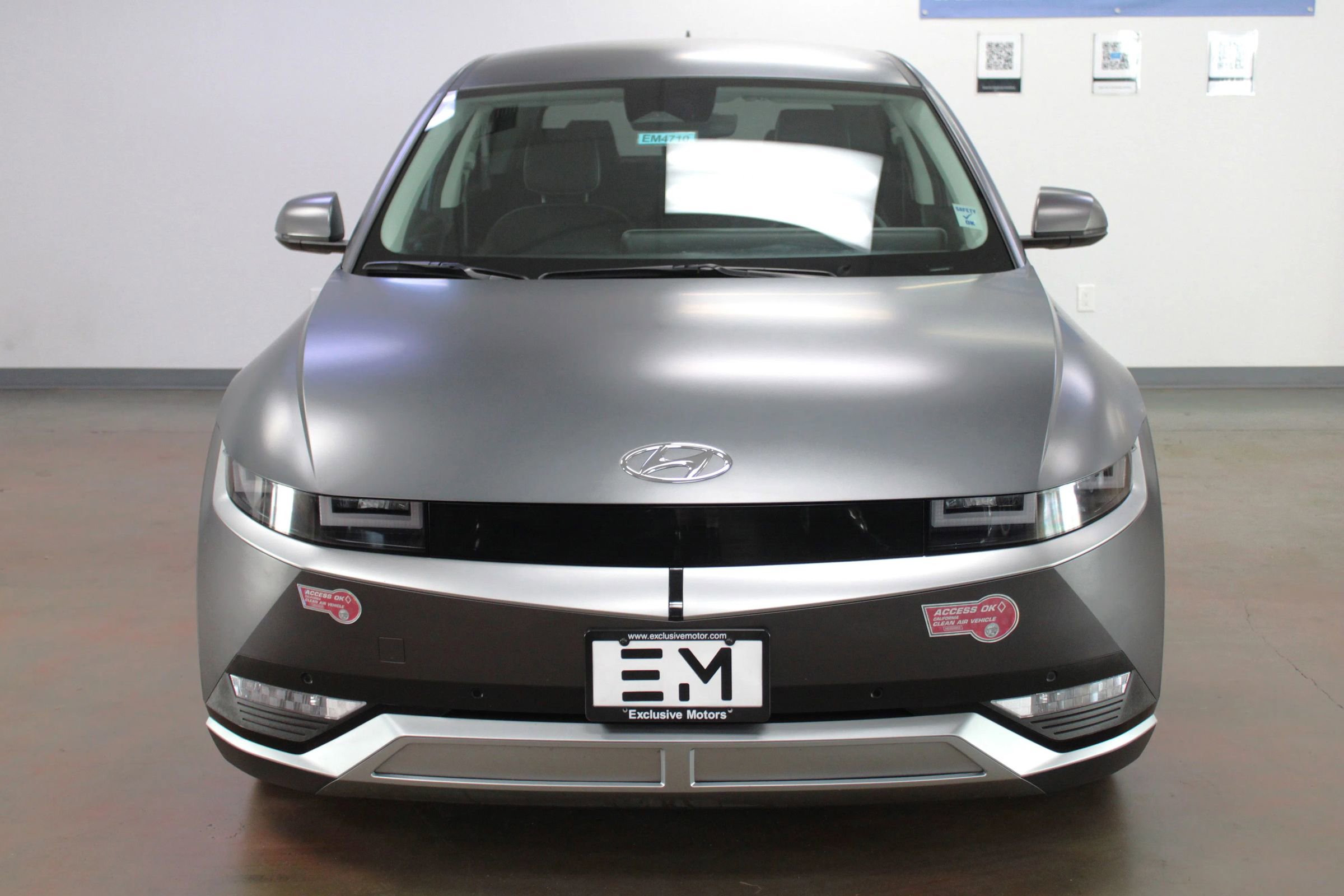 Used 2023 Hyundai Ioniq 5 SEL image 3