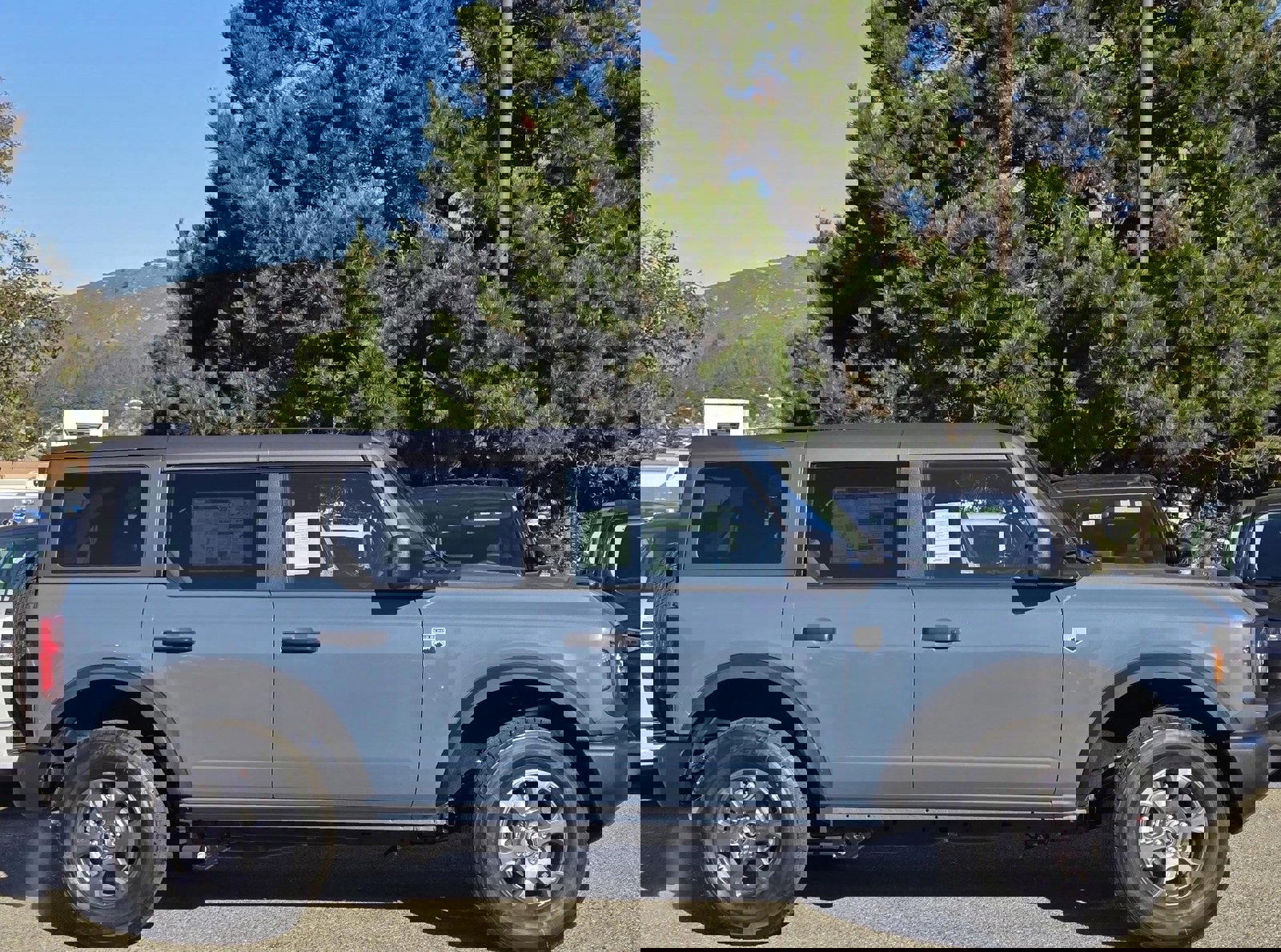New 2025 Ford Bronco Big Bend image 4