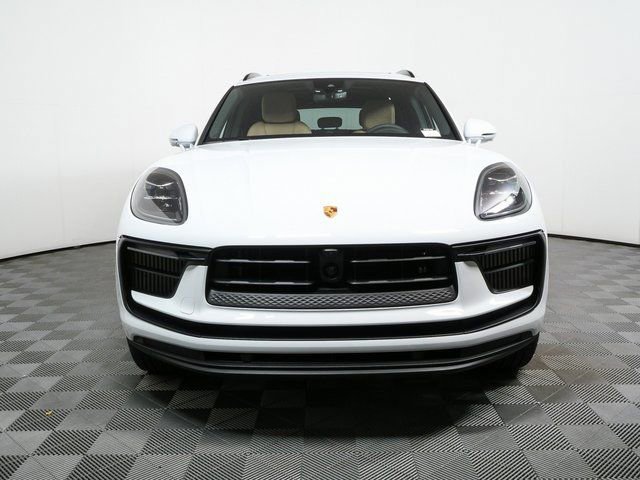 New 2026 Porsche Macan S image 37