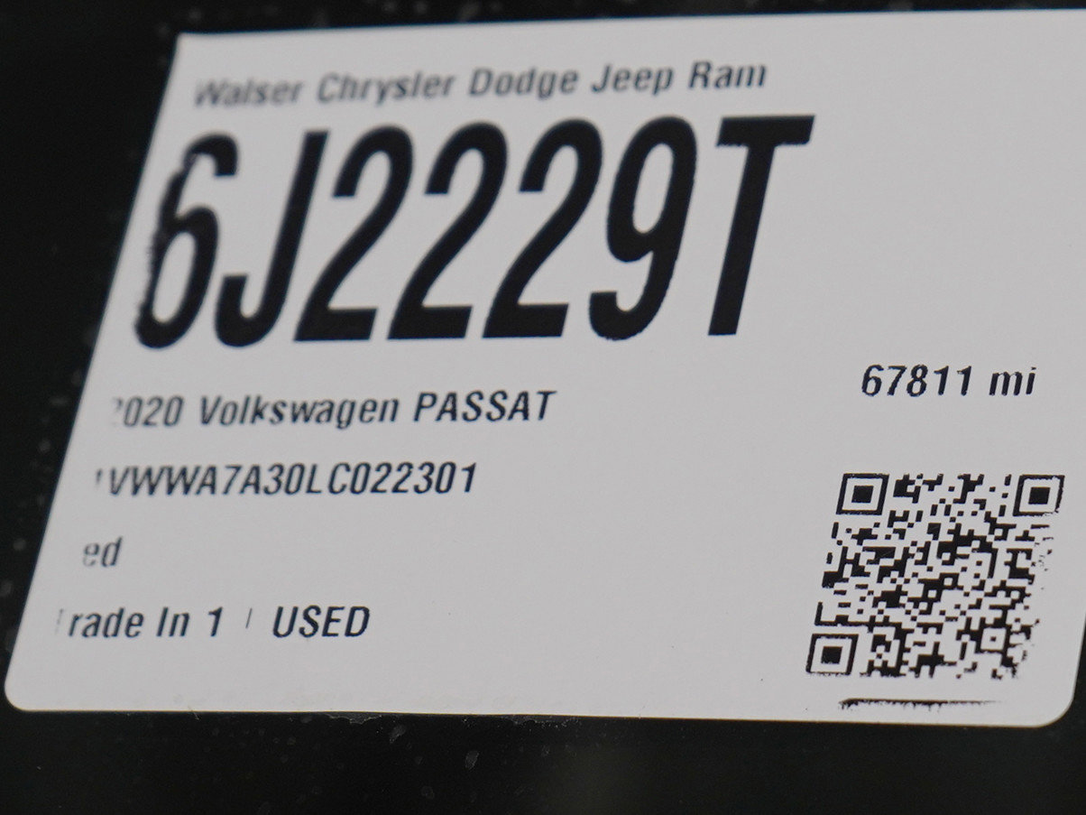 Used 2020 Volkswagen Passat 2.0T SE w/ Sunroof Package FWD image 30