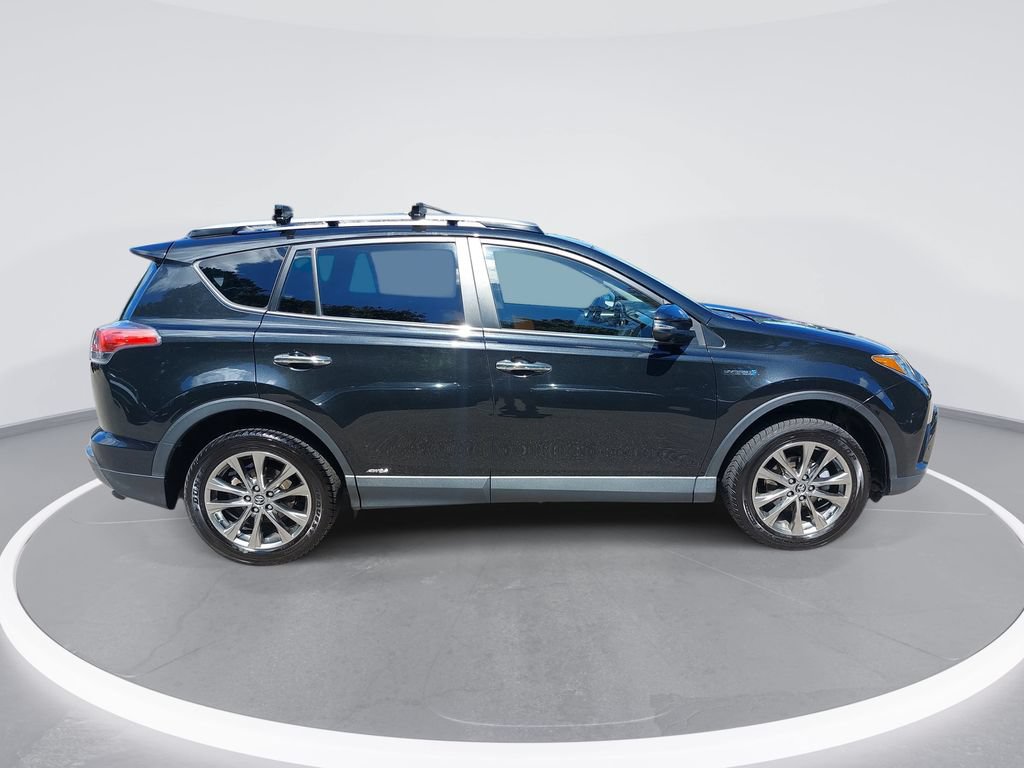 Used 2017 Toyota RAV4 Limited w/ Advanced Technology Package AWD/4WD image 4