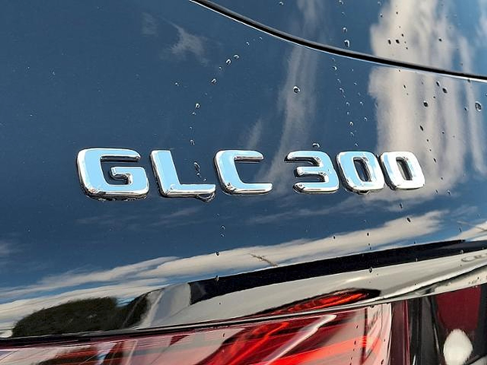 Used 2020 Mercedes-Benz GLC 300 4MATIC image 29