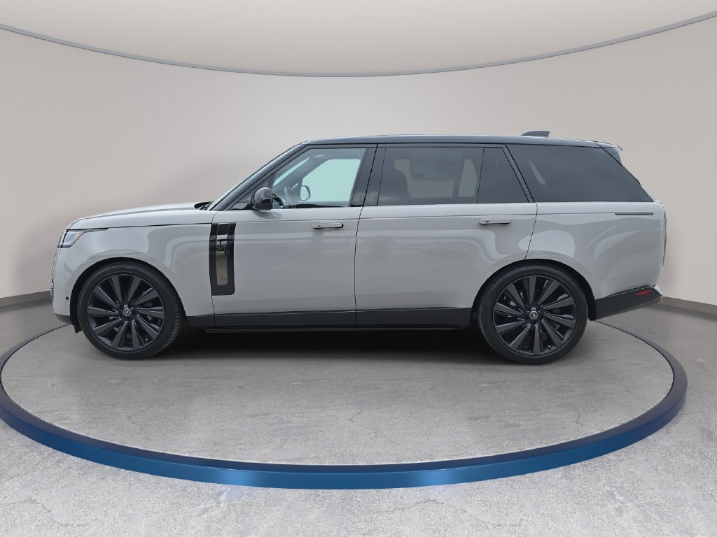 New 2025 Land Rover Range Rover SV AWD/4WD image 8