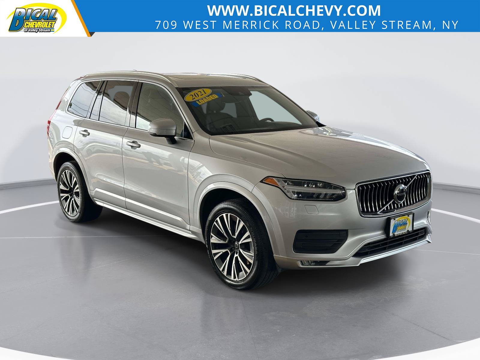 Used 2021 Volvo XC90 T5 Momentum w/ Climate Package