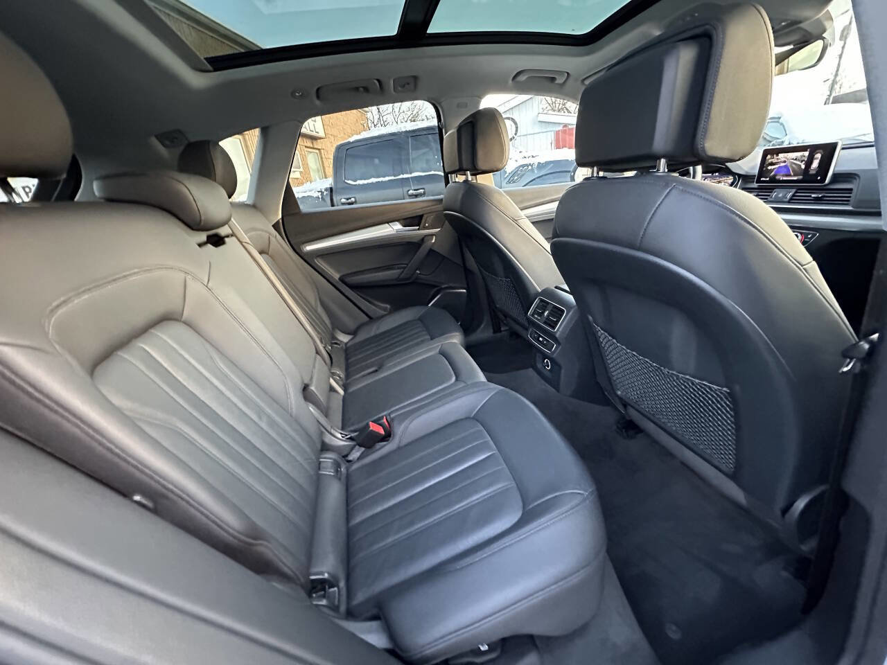 Used 2018 Audi Q5 2.0T Premium Plus w/ Premium Plus Package image 11