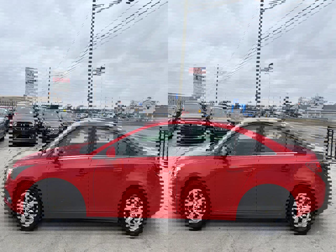 Used 2015 Chevrolet Cruze LT image 4