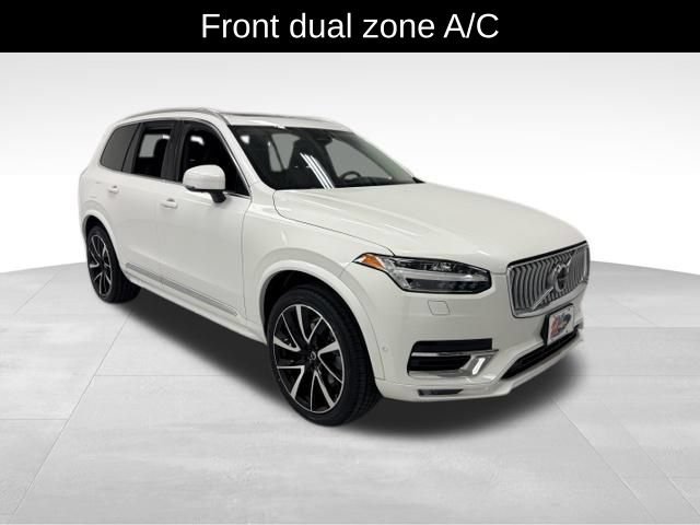 Used 2023 Volvo XC90 B6 Plus w/ Protection Package Premier AWD/4WD image 8