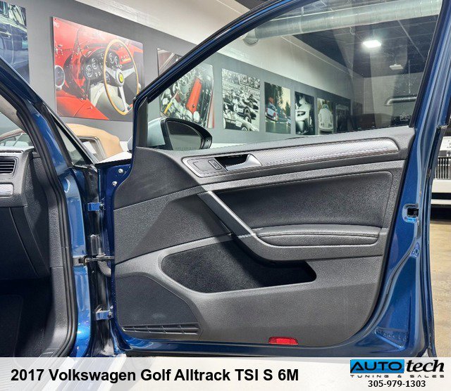 Used 2017 Volkswagen Golf Alltrack SE image 25