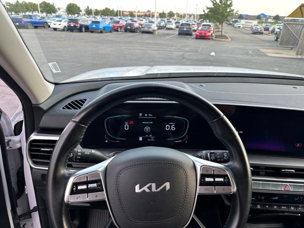Used 2025 Kia Telluride S AWD/4WD image 12