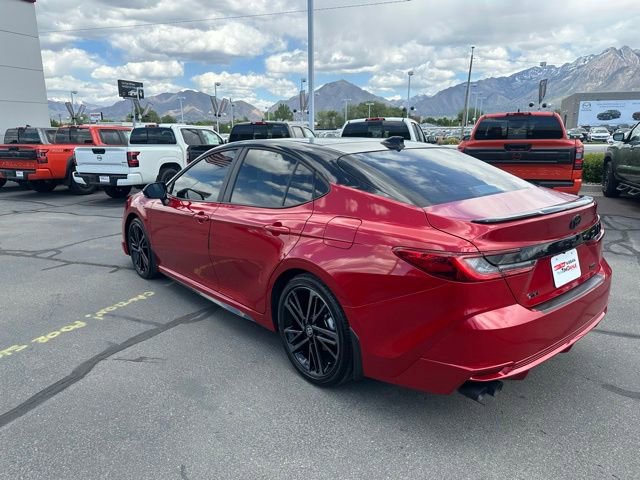 Used 2025 Toyota Camry XSE FWD image 8
