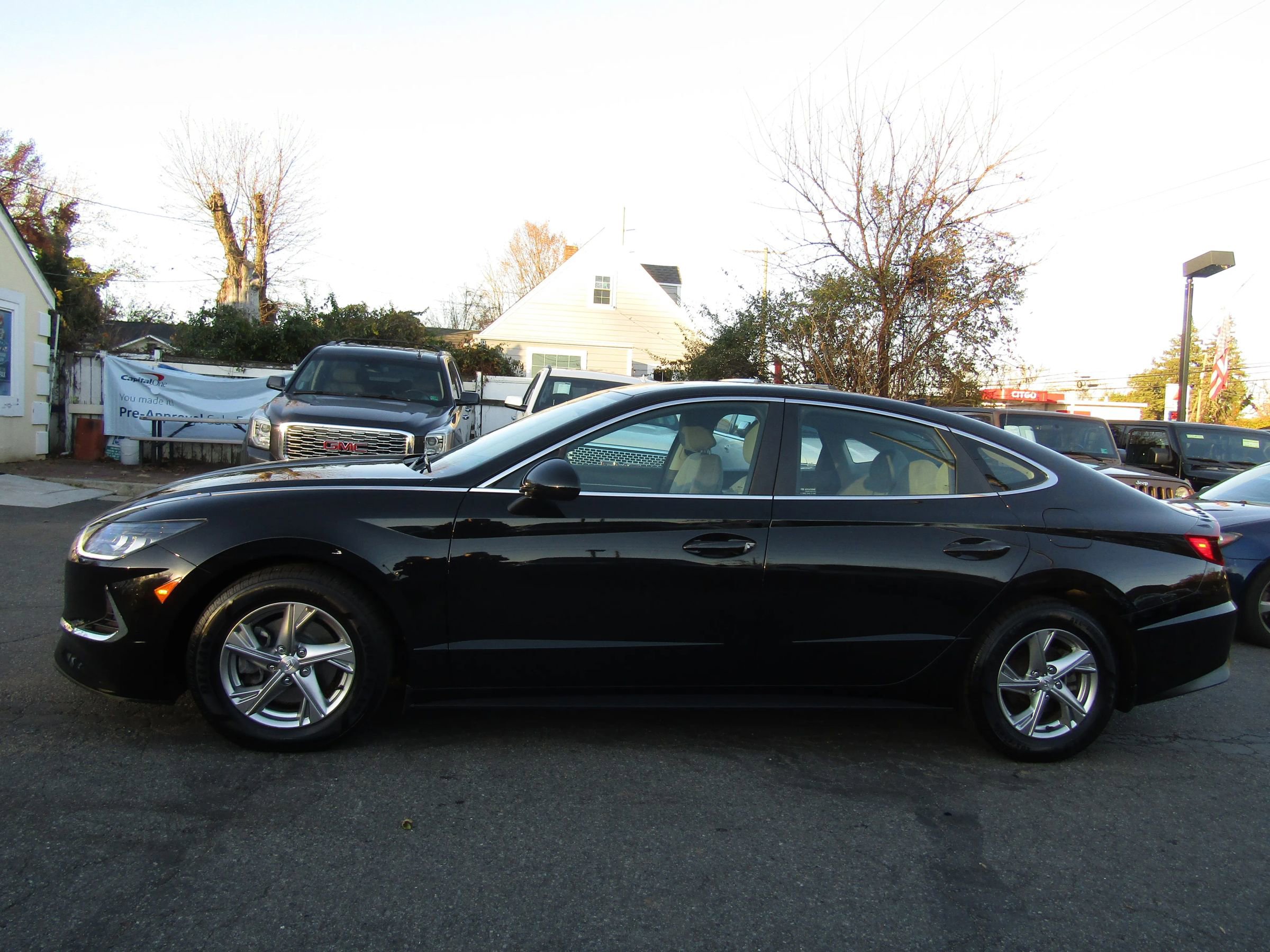 Used 2022 Hyundai Sonata SE FWD image 4
