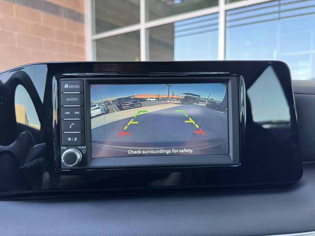 Used 2025 Nissan Kicks S image 22