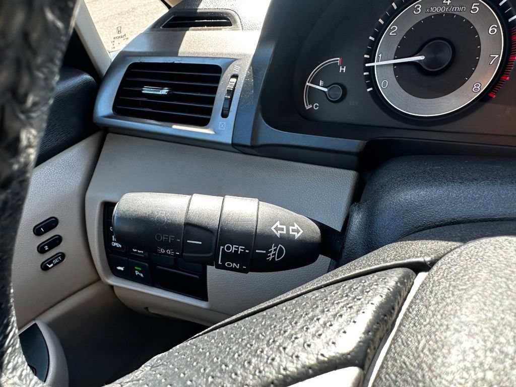 Used 2015 Honda Odyssey Touring image 31