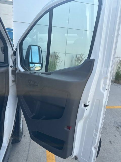 Used 2021 Ford Transit 350 XLT RWD image 4