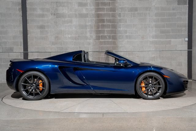 Used 2013 McLaren MP4-12C Spider RWD image 2