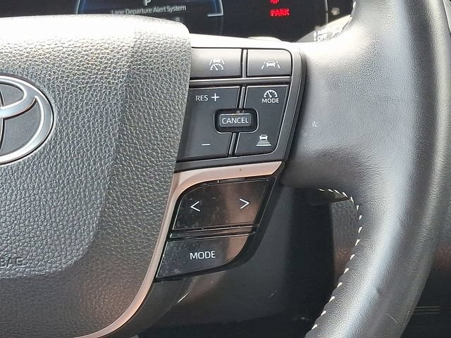 Used 2025 Toyota Camry SE FWD image 21