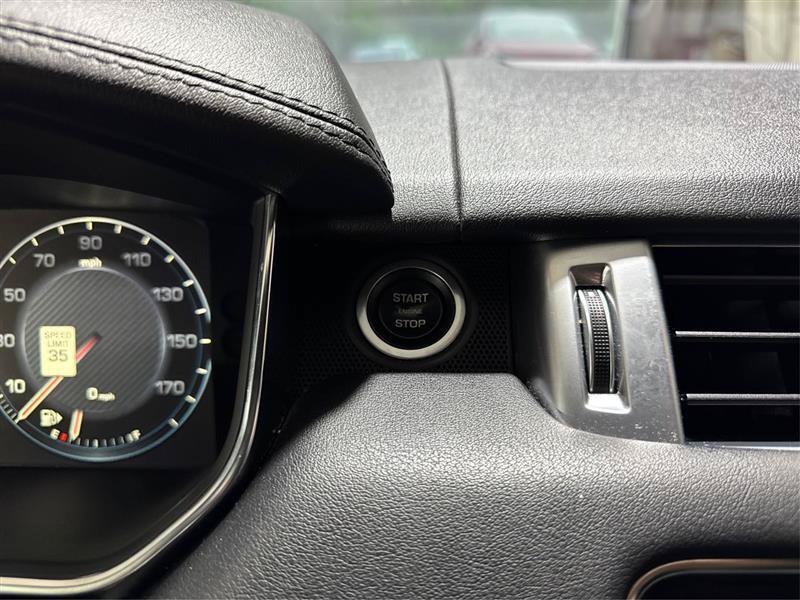 Used 2016 Land Rover Range Rover Sport Supercharged AWD/4WD image 36